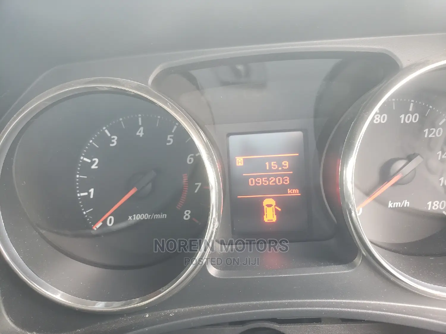 Mitsubishi Delica 2015 Black
