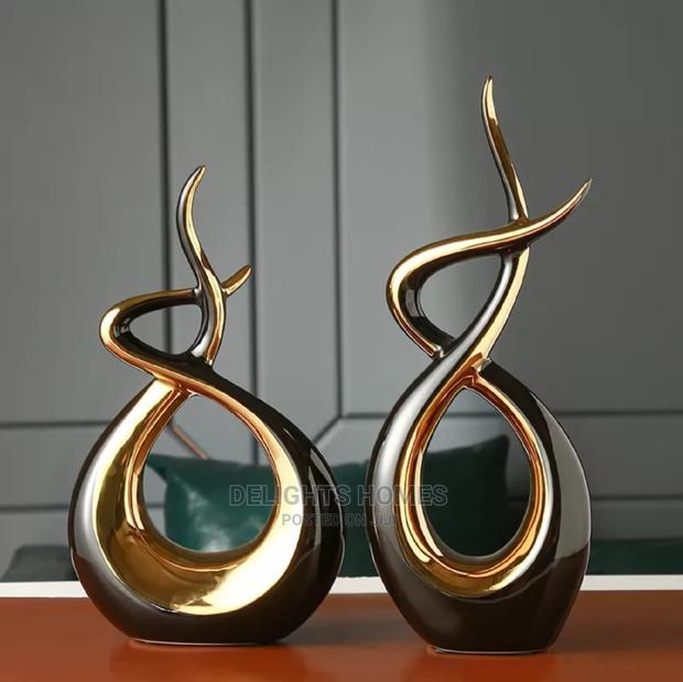 Decor Art Exquisite Ceramic Vase - main view