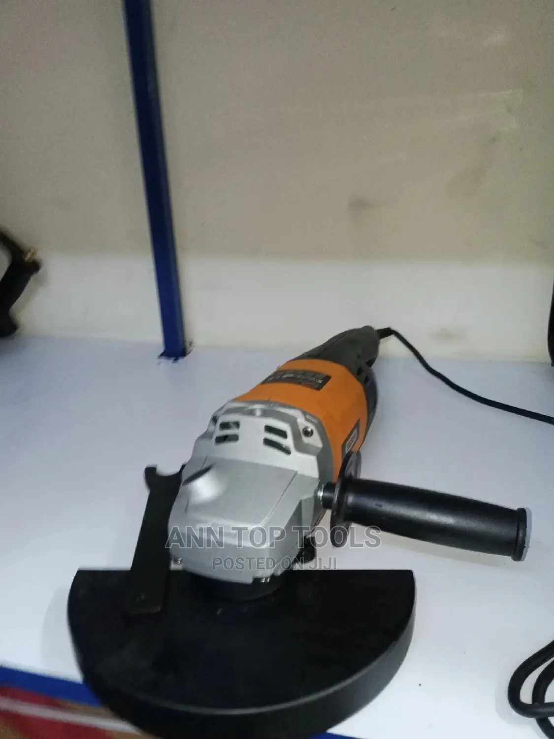 Dera Grinder 9"