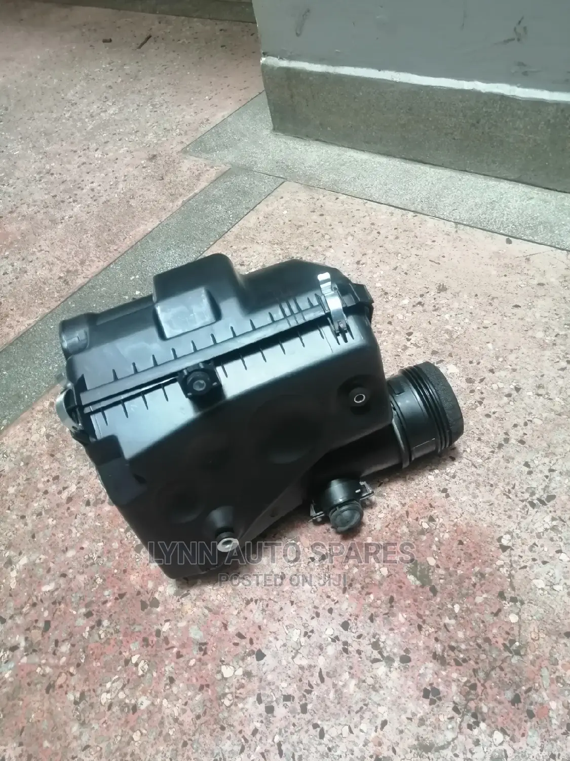 Prado 150/120 Air Cleaner