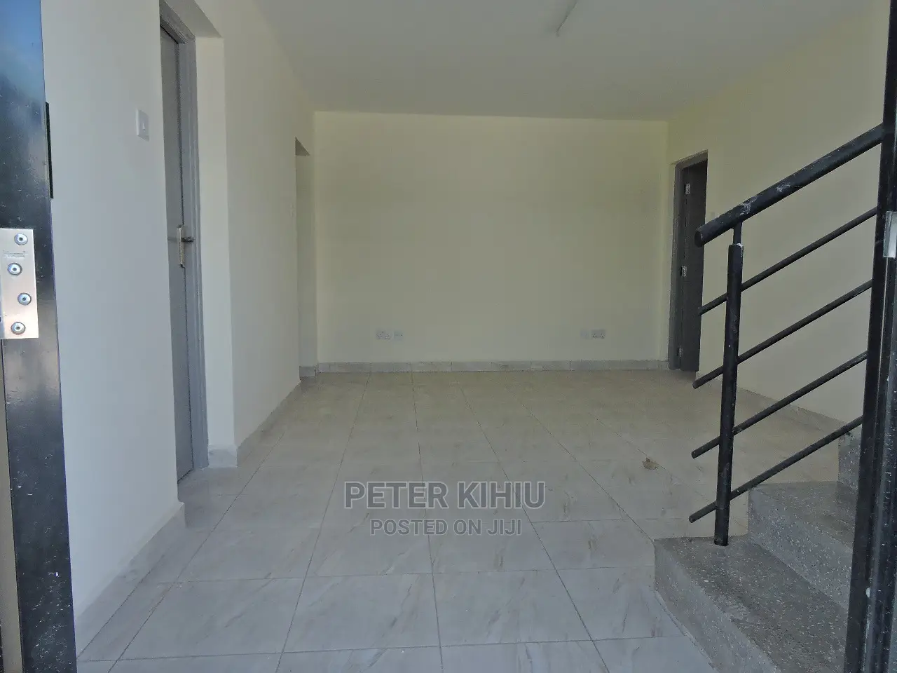 Godown to Let 7600sqft on Eastern Bypass Brand New