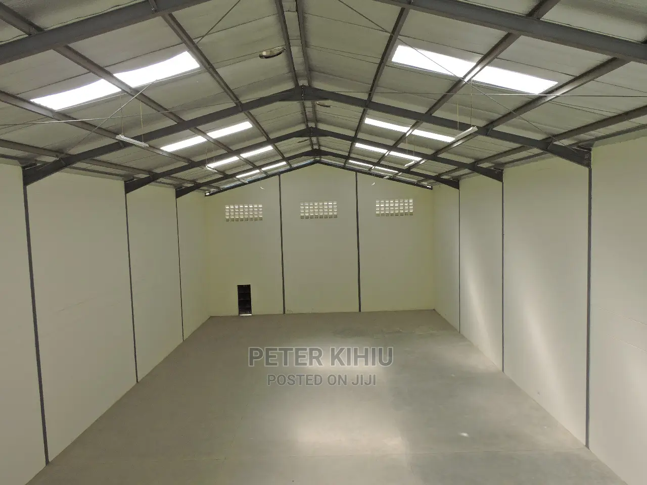 Godown to Let 7600sqft on Eastern Bypass Brand New