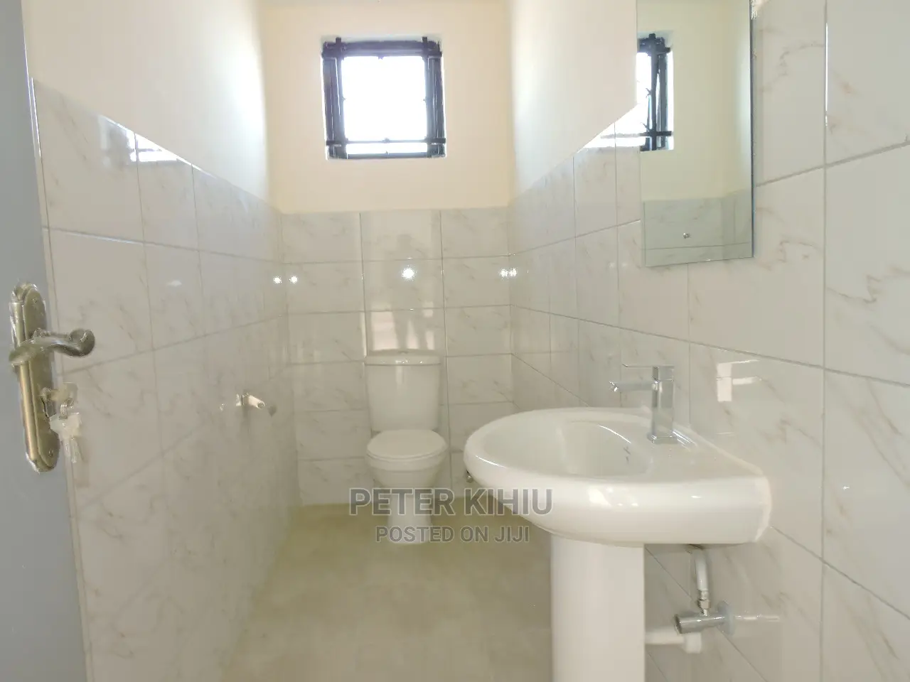 Godown to Let 7600sqft on Eastern Bypass Brand New