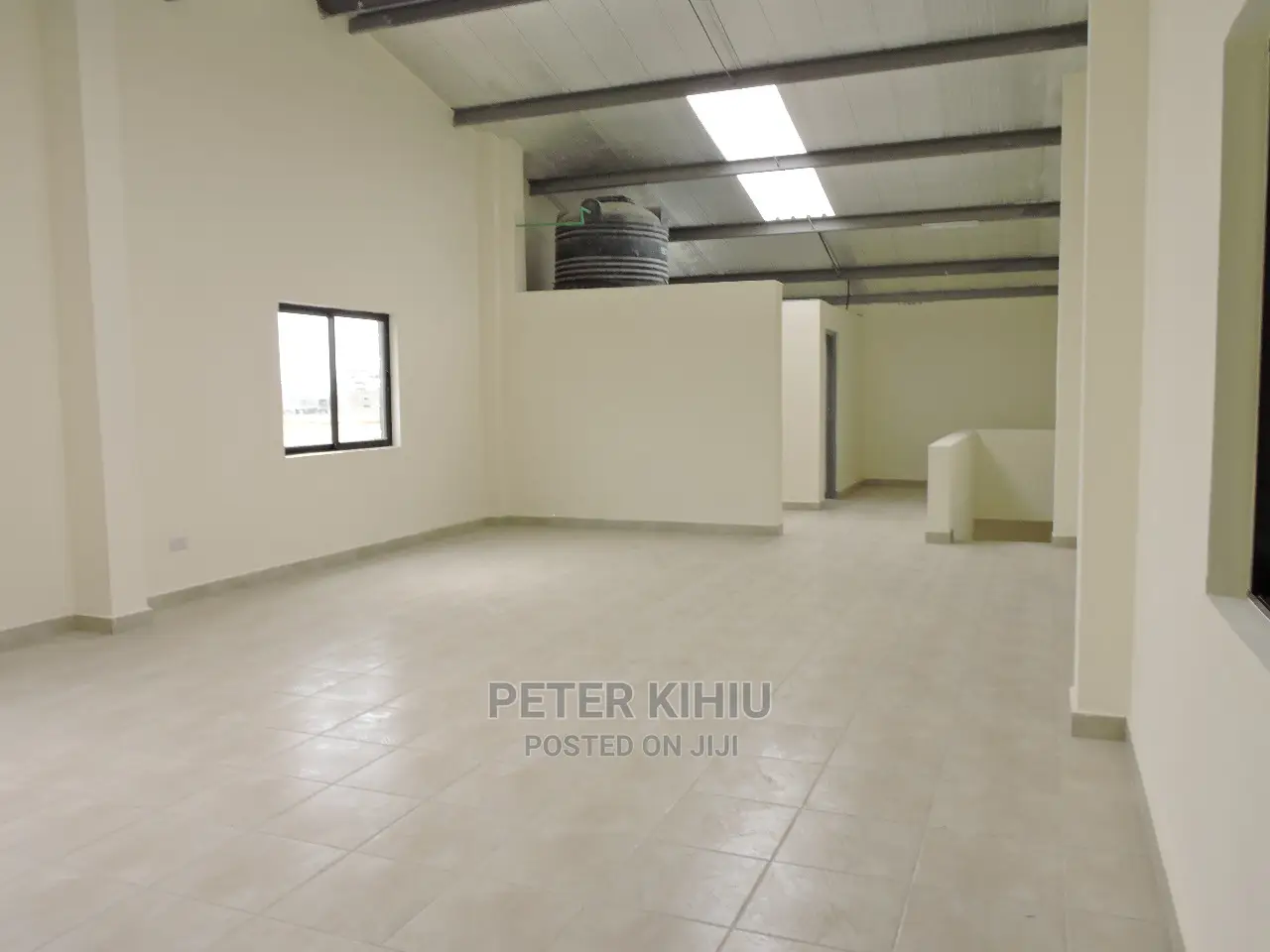 Godown to Let 7600sqft on Eastern Bypass Brand New