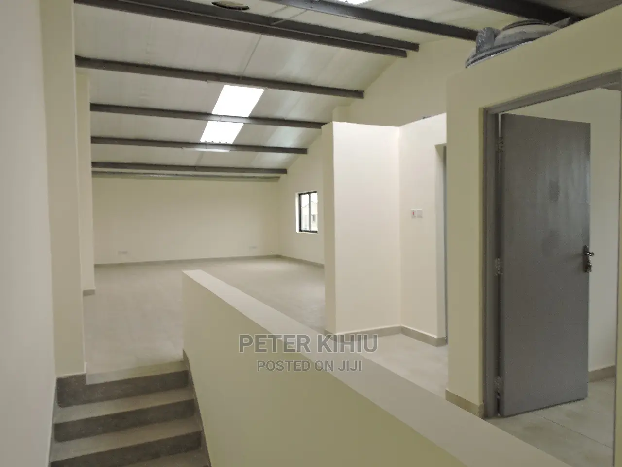 Godown to Let 7600sqft on Eastern Bypass Brand New