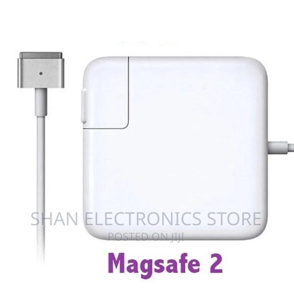Apple 45watts Macbook Charger Magsafe 2 - main view