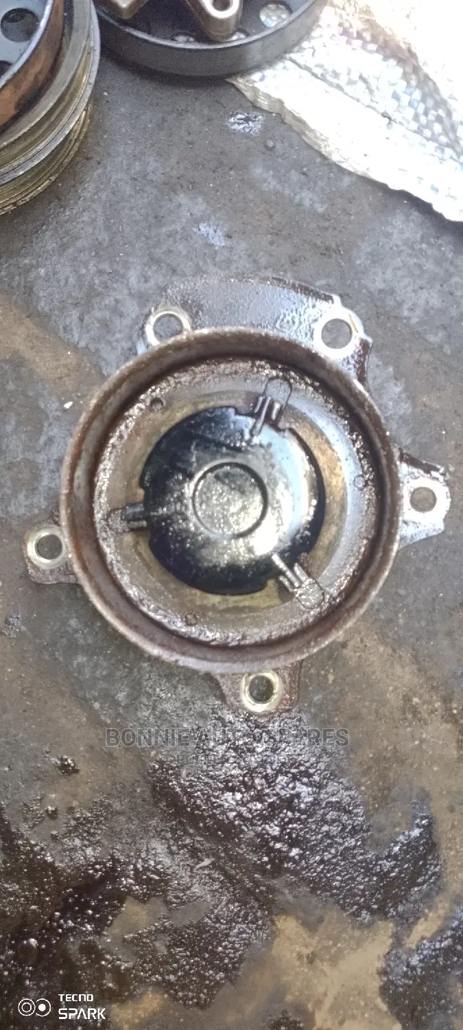 2ZR Voxy/Noah Water Pump