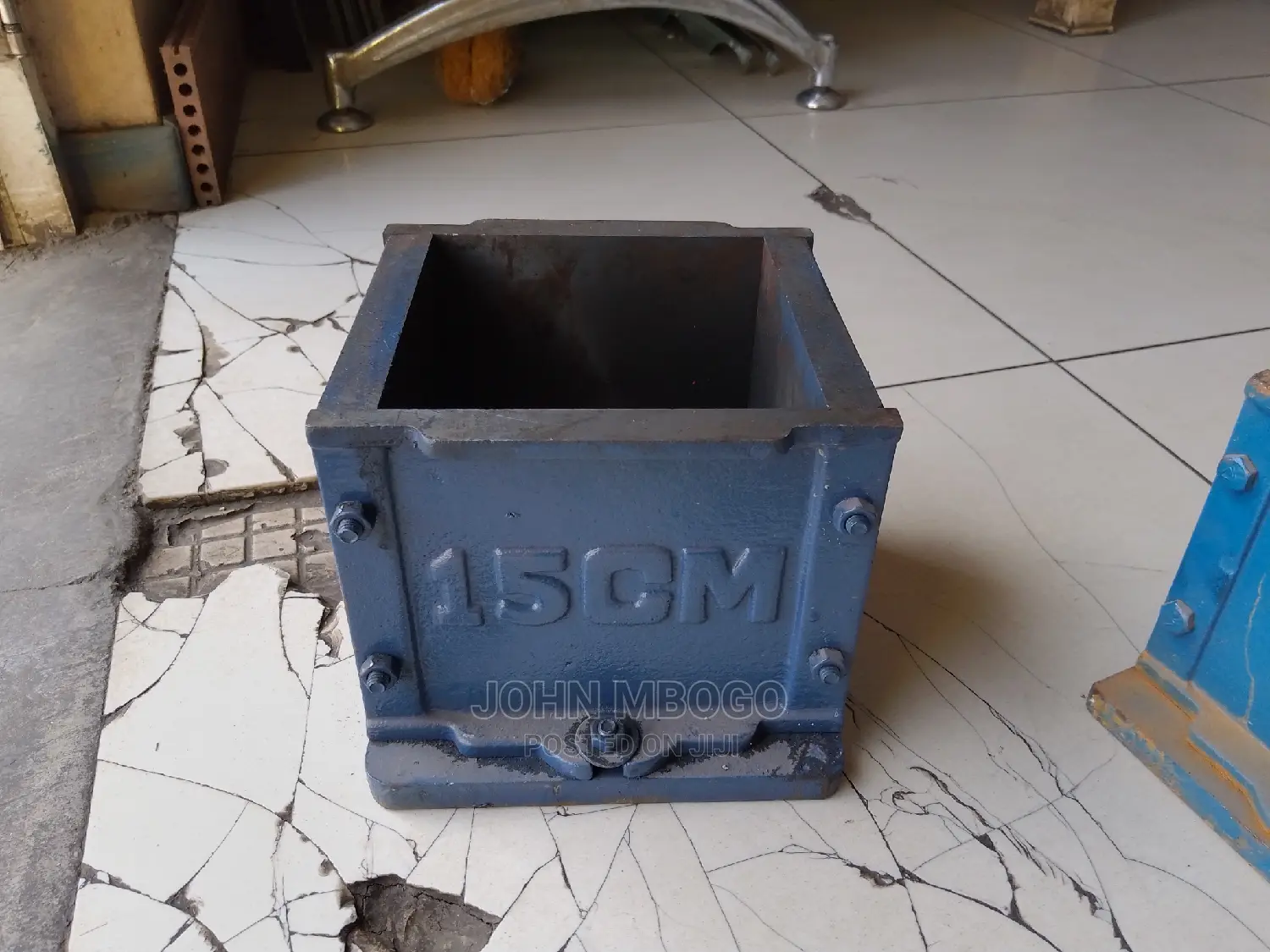 Mould Cubes.
