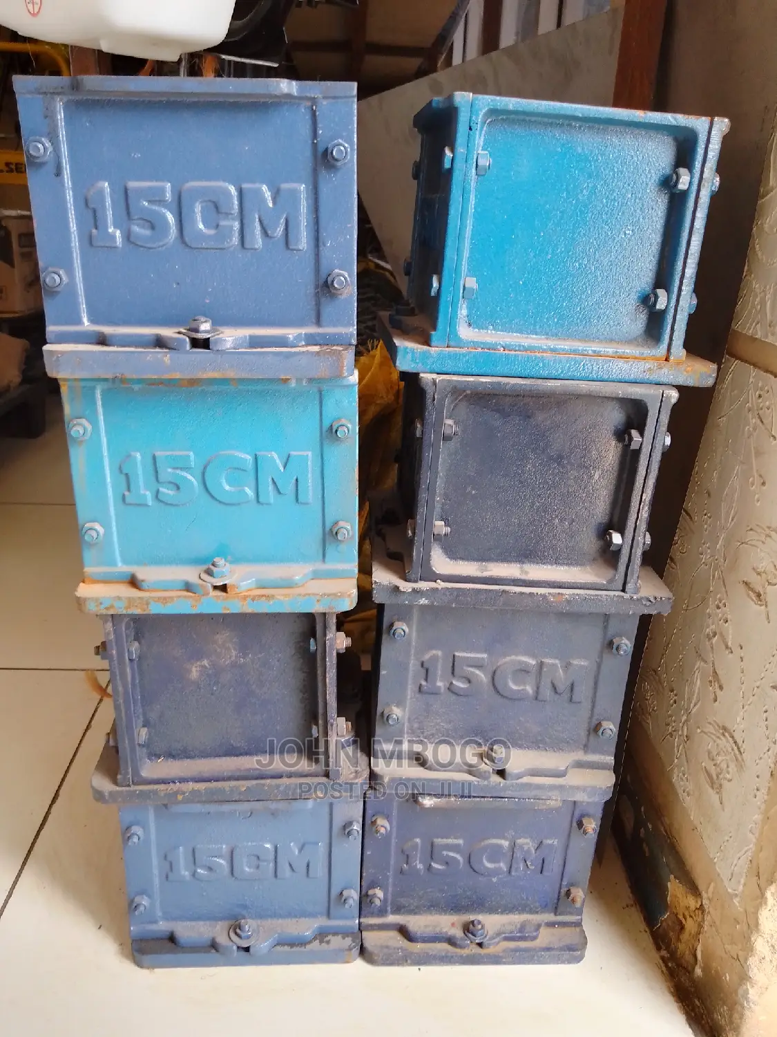 Mould Cubes.