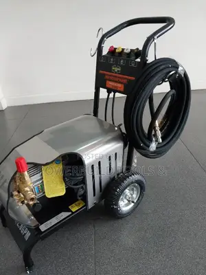 2700psi Hisaki Electric Carwash Machine.