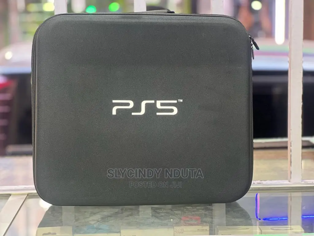 Black Travelling Ps5 Bag