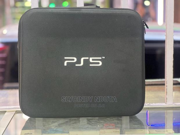 Black Travelling Ps5 Bag - main view