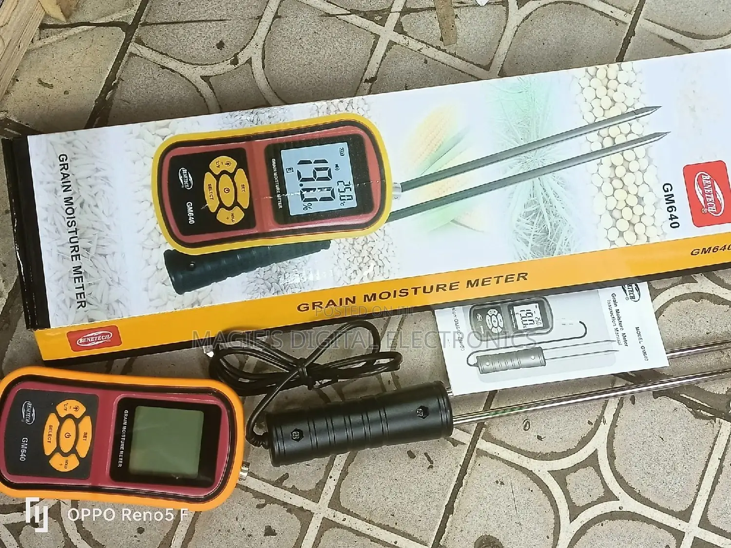 Grains Moisture Meter