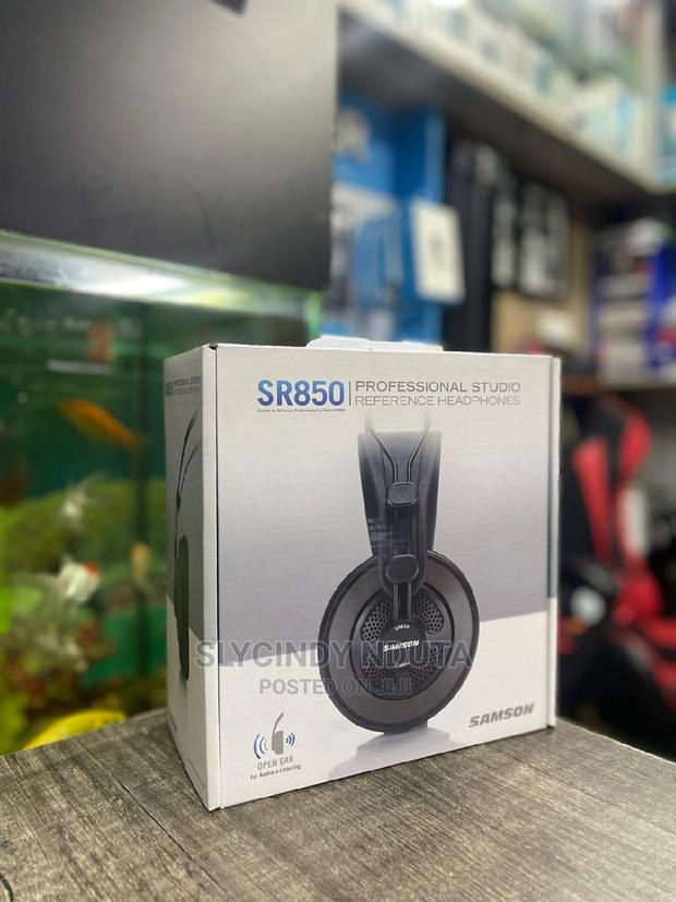 Samson SR850 Professional Studio Reference Headphones - thumbnail 2