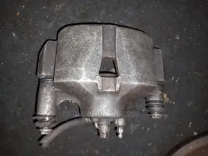 Front Calipers Hilux D-4d Vigo 2-Wheel Drive