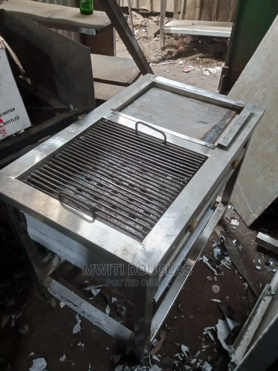 Lava Stones Gas Grill and Griddle Pan Jiko