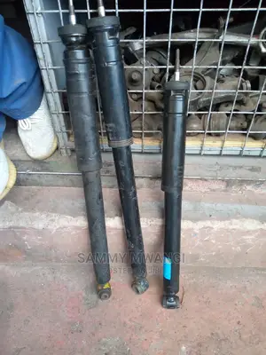 Merceedez Rear Shocks Avairable