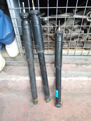 Merceedez Rear Shocks Avairable