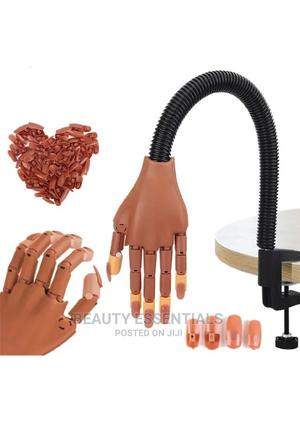Nail Trainning Hand - thumbnail 2