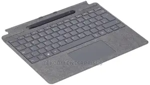Microsoft Surface Pro 8 / X Signature Keyboard, Black