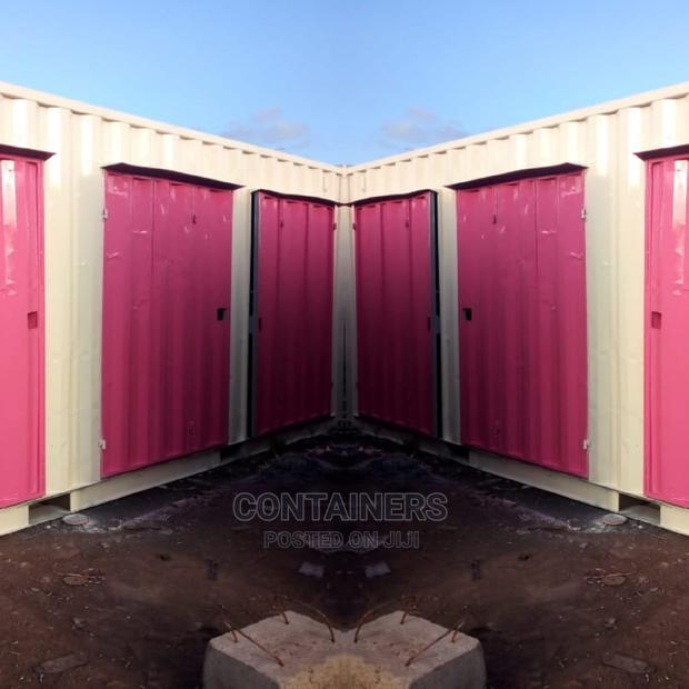 20ft Containers With 3 Cut Out Doors. - main view