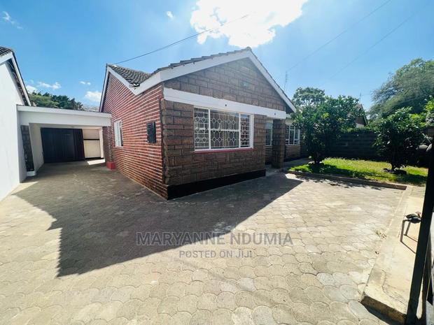 3bdrm Bungalow in South B for Rent - thumbnail 2