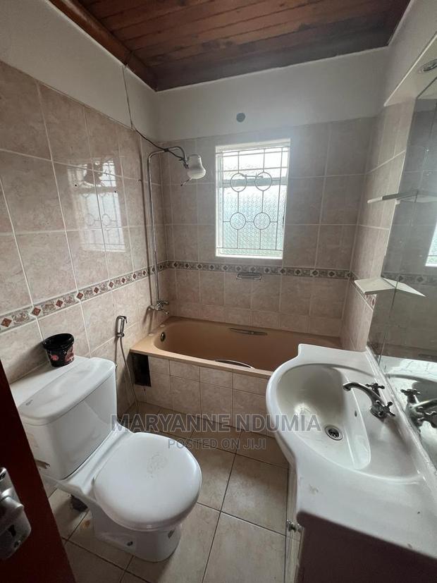 3bdrm Bungalow in South B for Rent - thumbnail 7