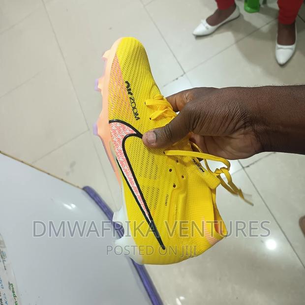 Nike Air Zoom Football Boots/Shoes