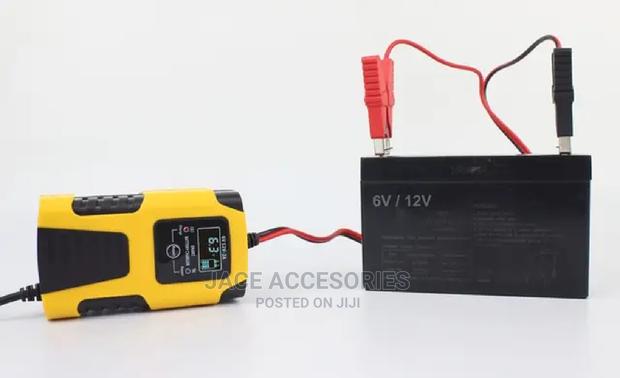Battery Charger 6v/12v for Cars and Motorbikes