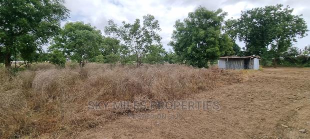 Residential,Half Acre Land on Sale in a Gated Community - thumbnail 11