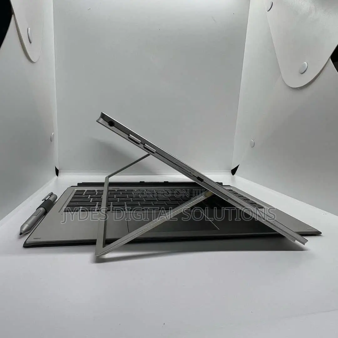 Laptop HP Elite x2 1013 G3 8GB Intel Core i5 SSD 256GB