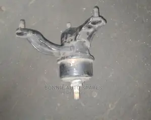 1MZ Harrier Engine Mount