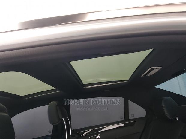 Mercedes-Benz E250 2011 Silver - thumbnail 13