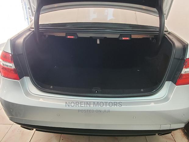Mercedes-Benz E250 2011 Silver - thumbnail 16