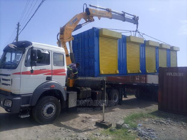 40ft Containers Modified Into Stalls. - main view