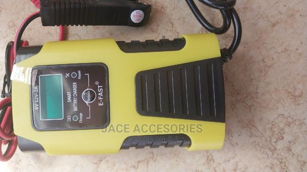 Car/Motorbike Battery Charger 6v/12v
