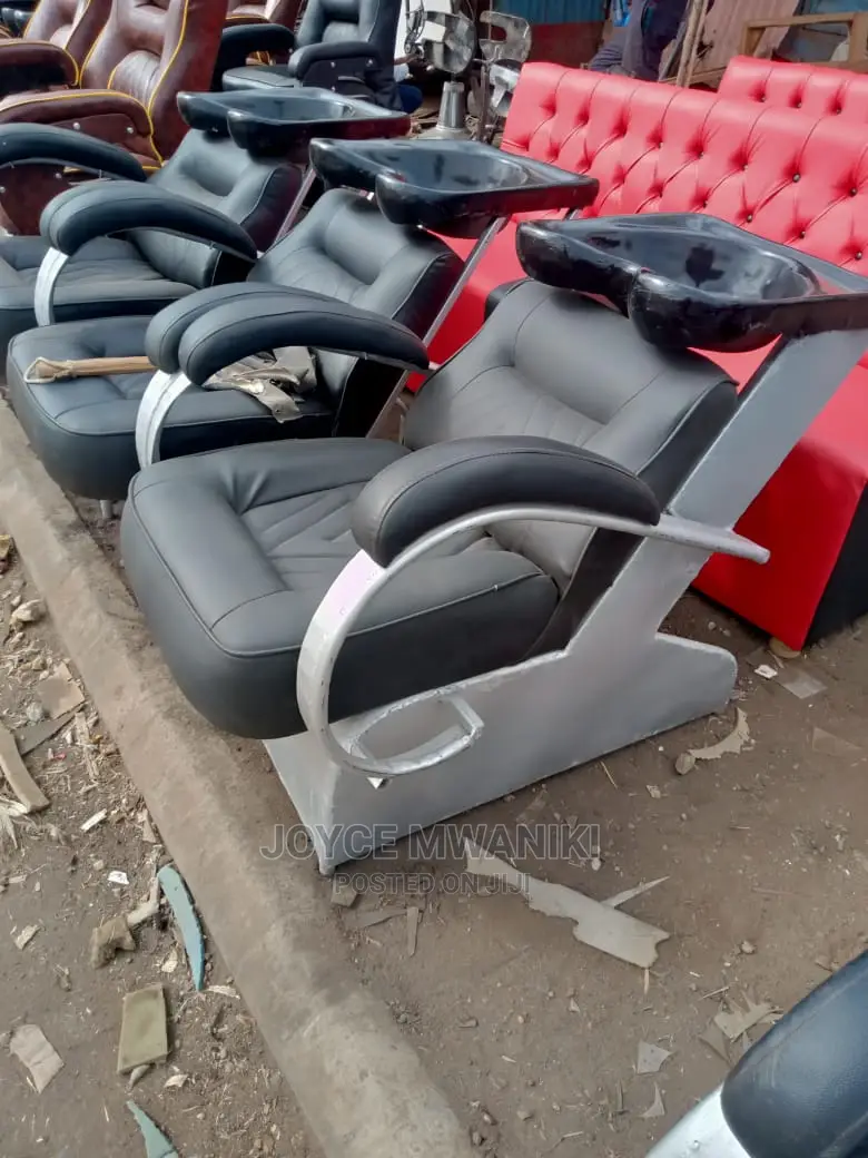 Sink Chairs