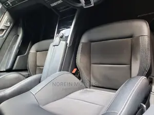 Mercedes-Benz E250 2015 Off White