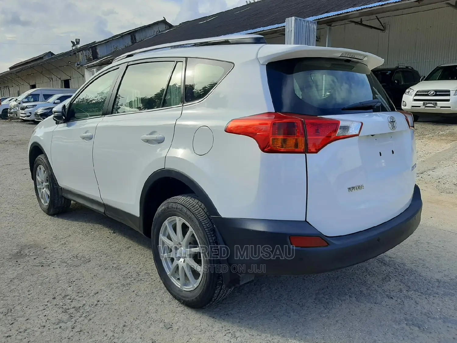 Toyota RAV4 2015 White