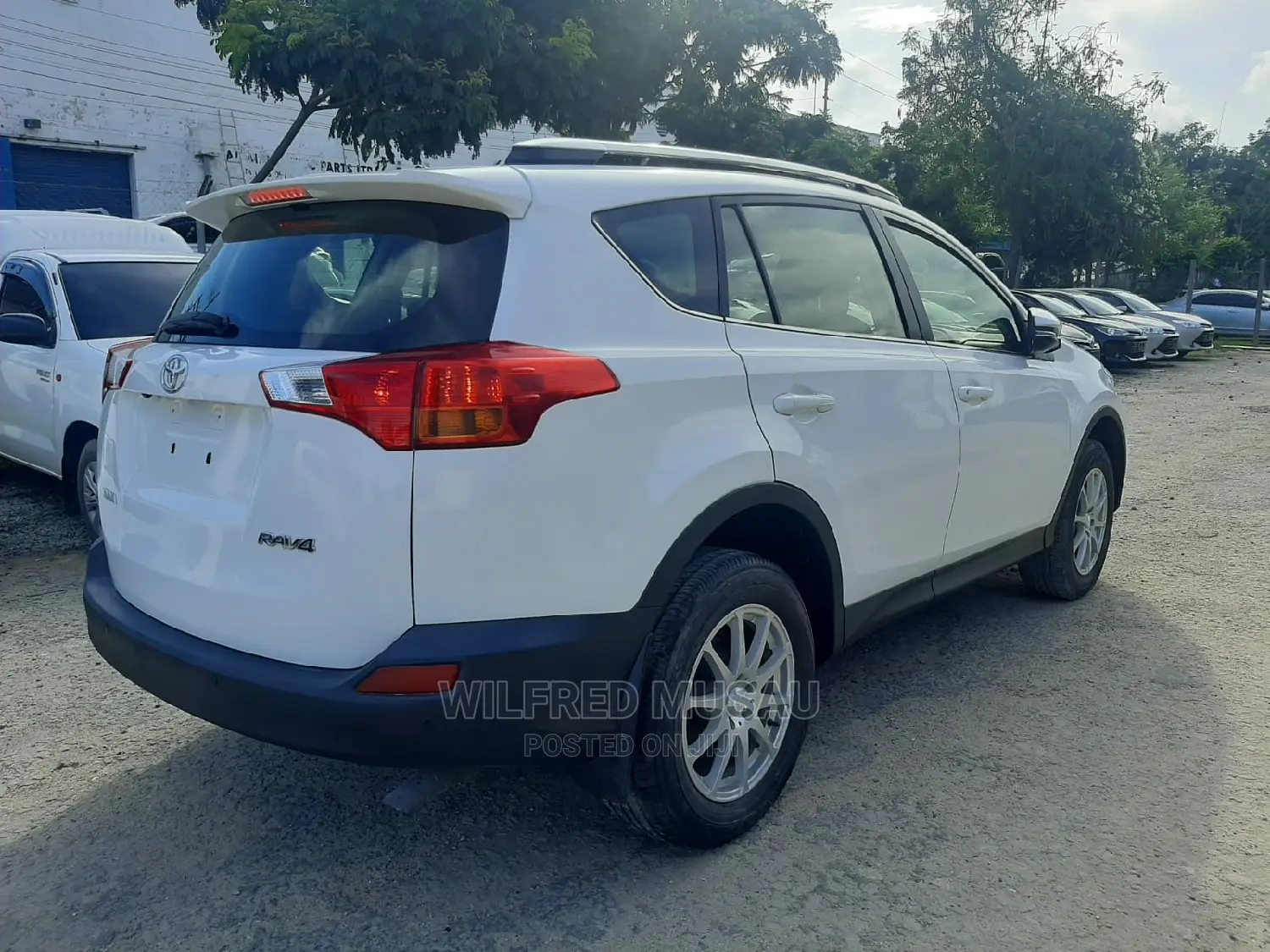 Toyota RAV4 2015 White