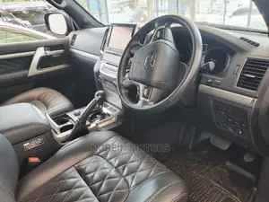 Toyota Land Cruiser 2017 Matt Black