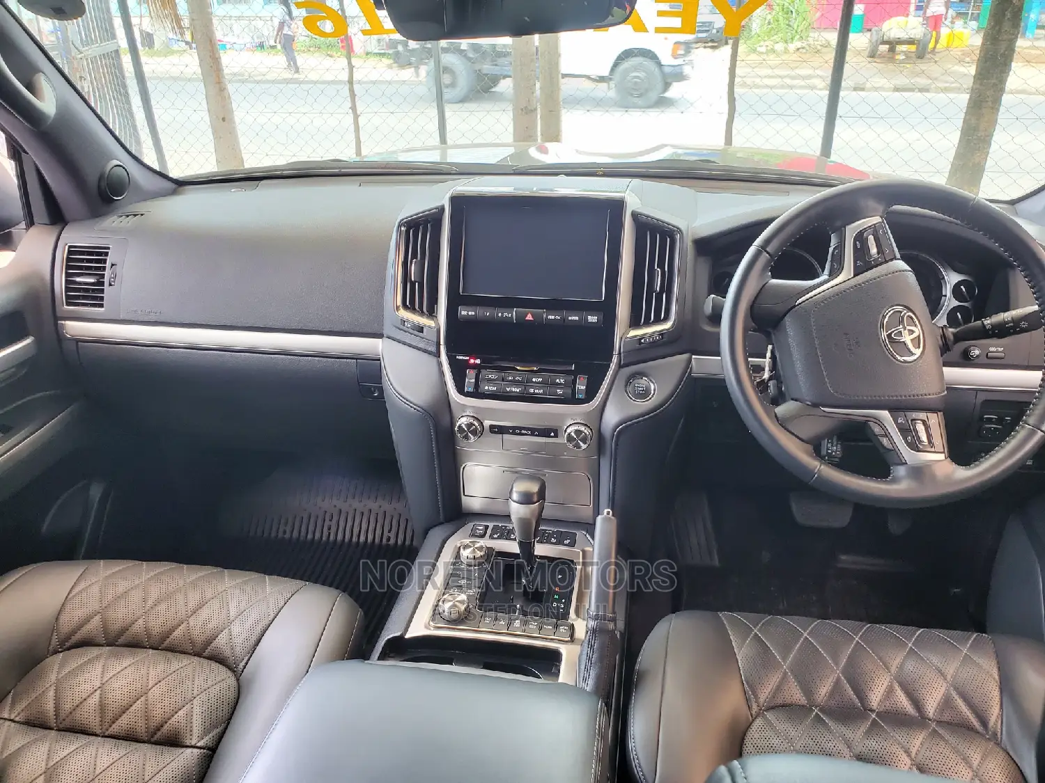 Toyota Land Cruiser 2017 Matt Black