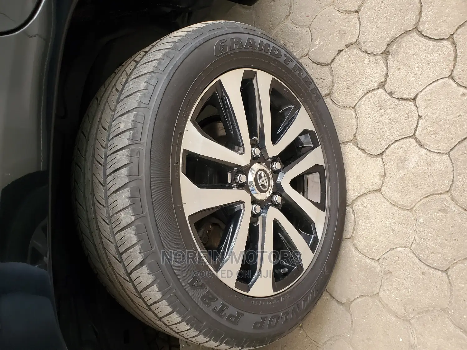 Toyota Land Cruiser 2017 Matt Black