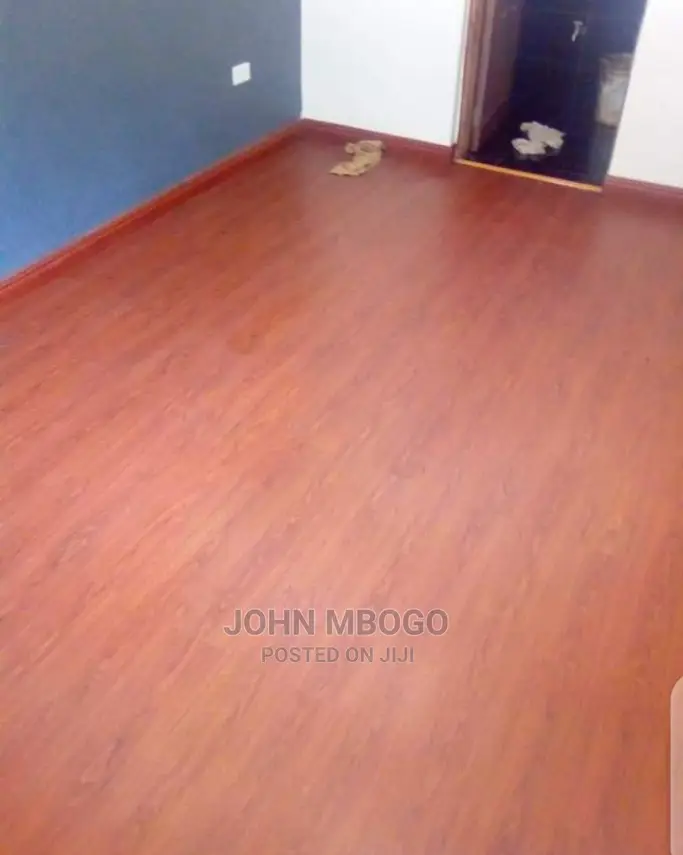 Laminate Flooring . SPC Available .