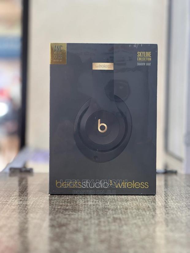 Beats Studio 3 Wireless Headphones - main view