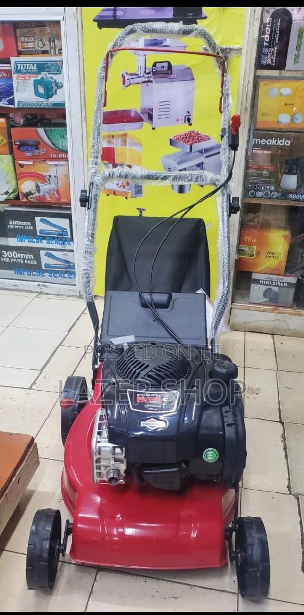 Electric Lawn Mower Machine - main view