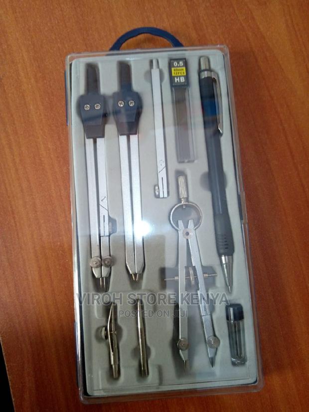 Engineering Geometrical Set - main view