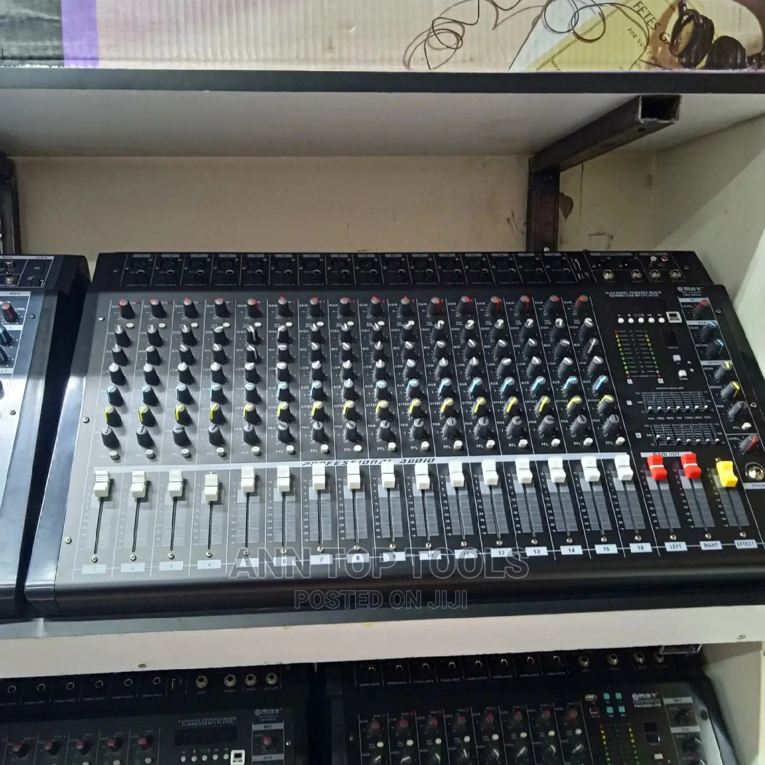 Max 12 Channel