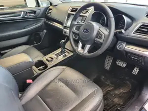 Subaru Impreza 2016 Off White