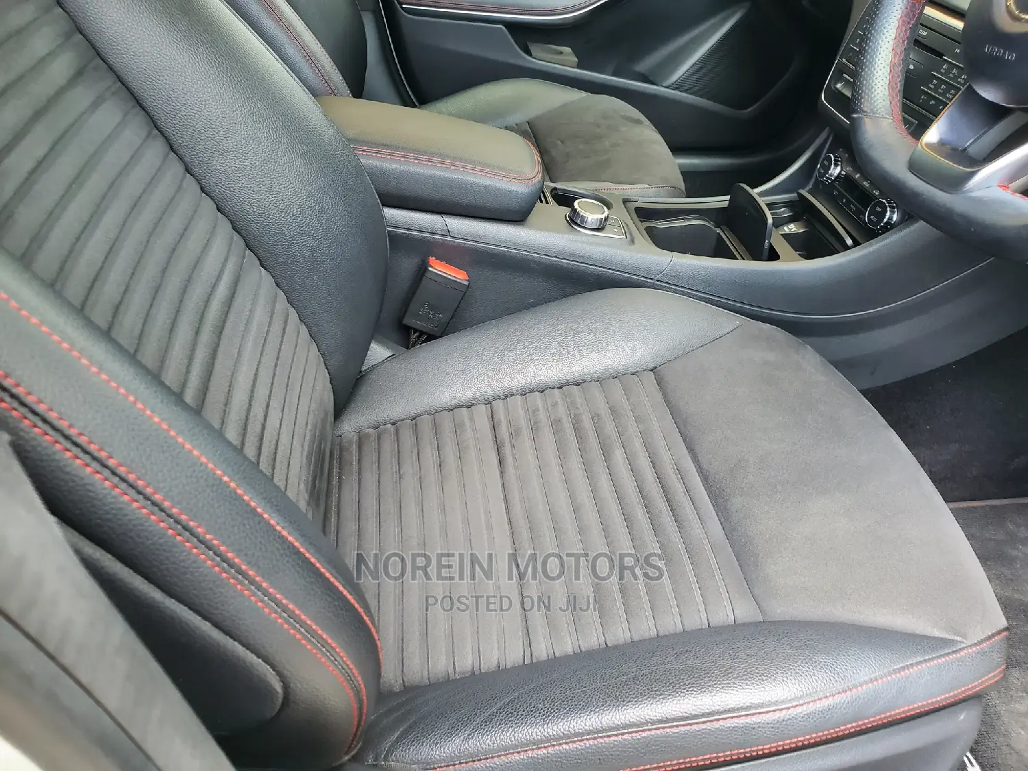 Mercedes-Benz C-Class 2015 Pearl
